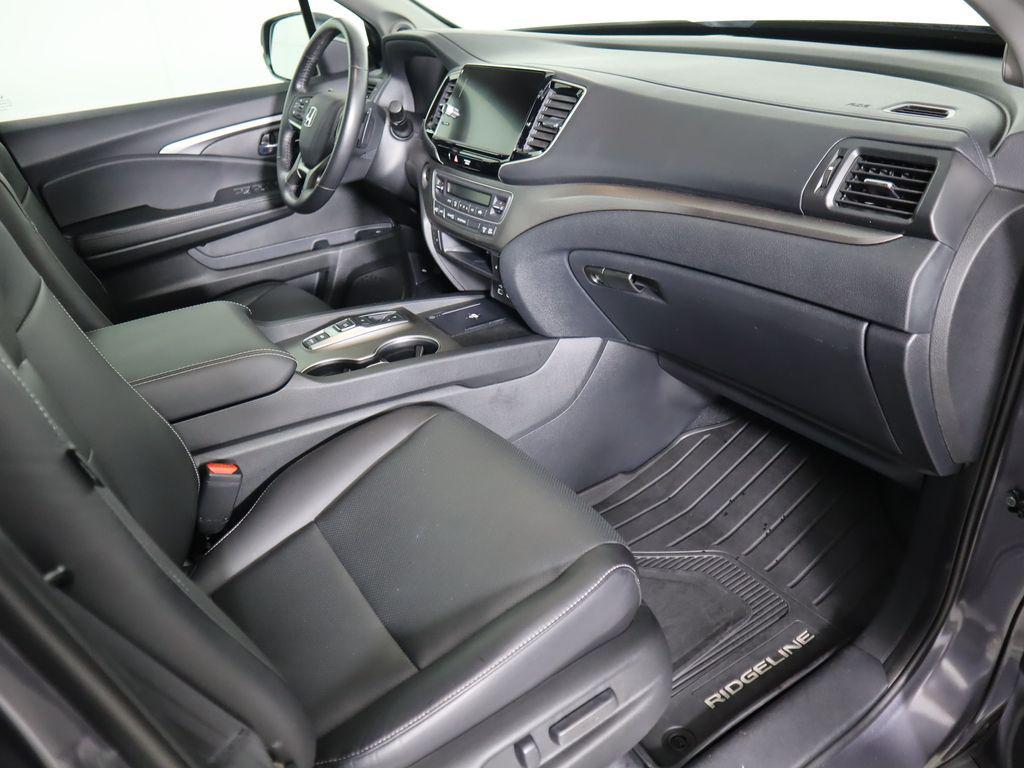used 2024 Honda Ridgeline car, priced at $31,000