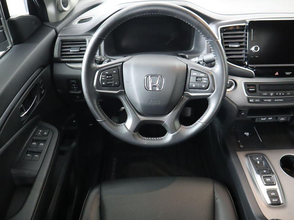 used 2024 Honda Ridgeline car, priced at $31,000