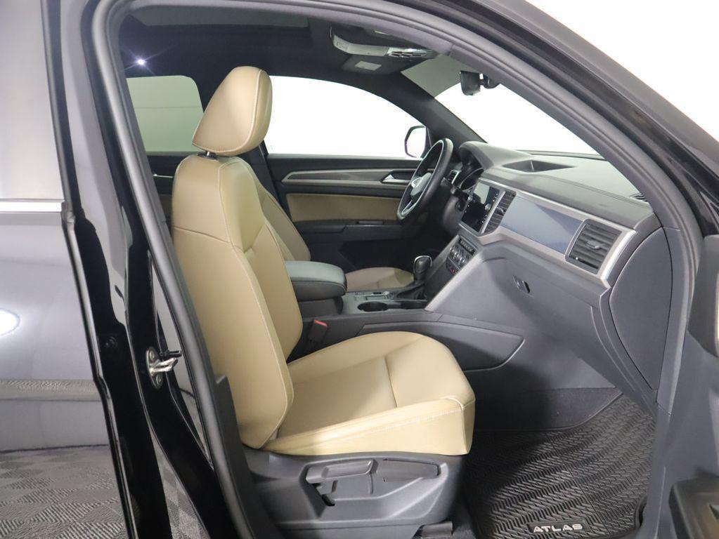 used 2020 Volkswagen Atlas Cross Sport car, priced at $20,487