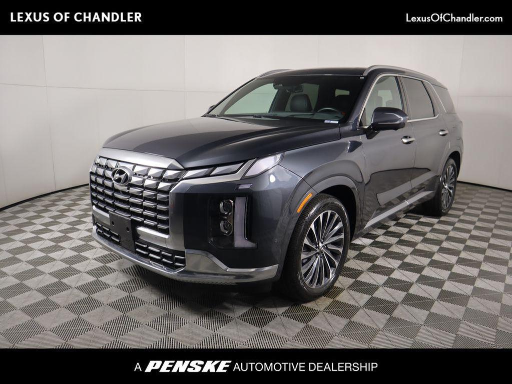 used 2025 Hyundai Palisade car, priced at $43,914