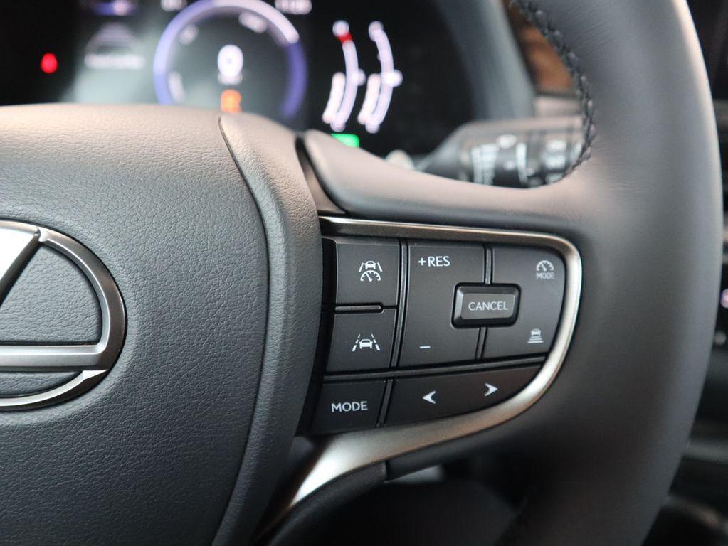 new 2025 Lexus UX 300h car, priced at $40,789