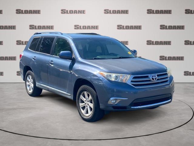 used 2013 Toyota Highlander car, priced at $12,991