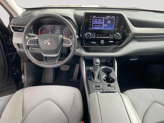 used 2022 Toyota Highlander car, priced at $32,992