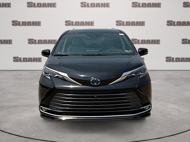new 2025 Toyota Sienna car, priced at $60,685
