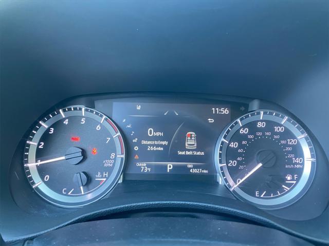 used 2023 Toyota Highlander car, priced at $39,991
