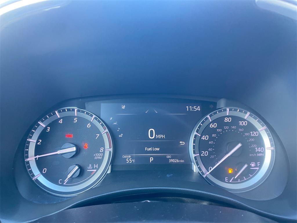 used 2022 Toyota Highlander car, priced at $35,223