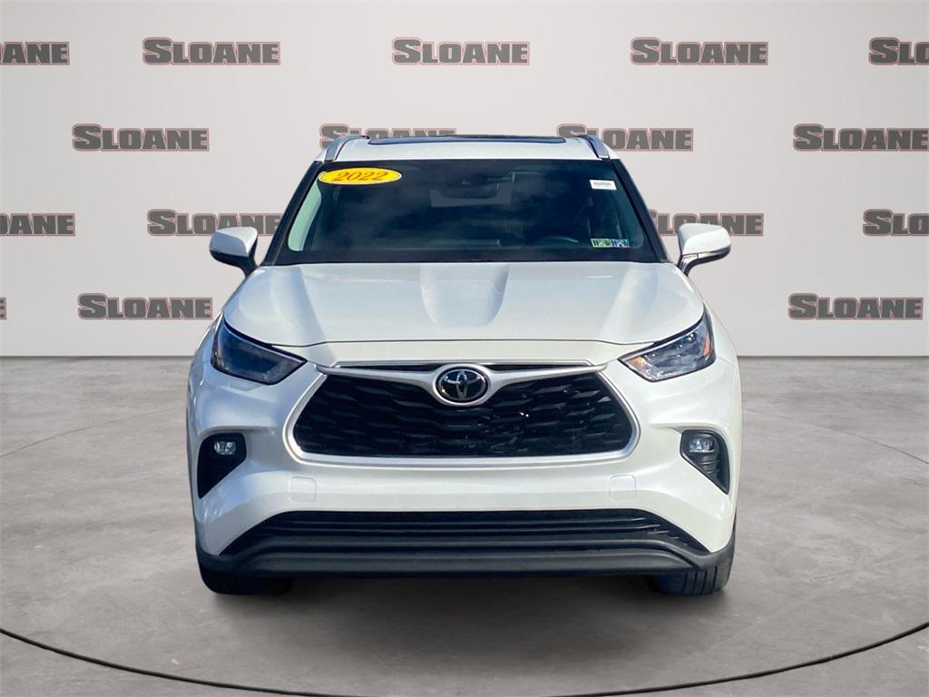 used 2022 Toyota Highlander car, priced at $34,992