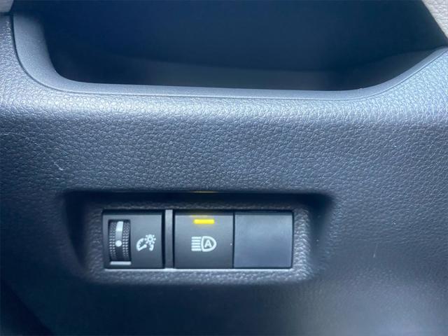 used 2019 Toyota RAV4 car, priced at $25,992