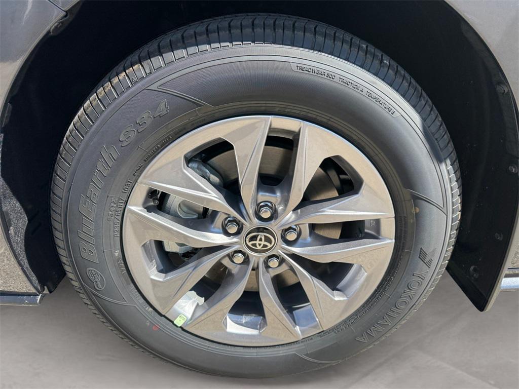 new 2025 Toyota Sienna car, priced at $49,073