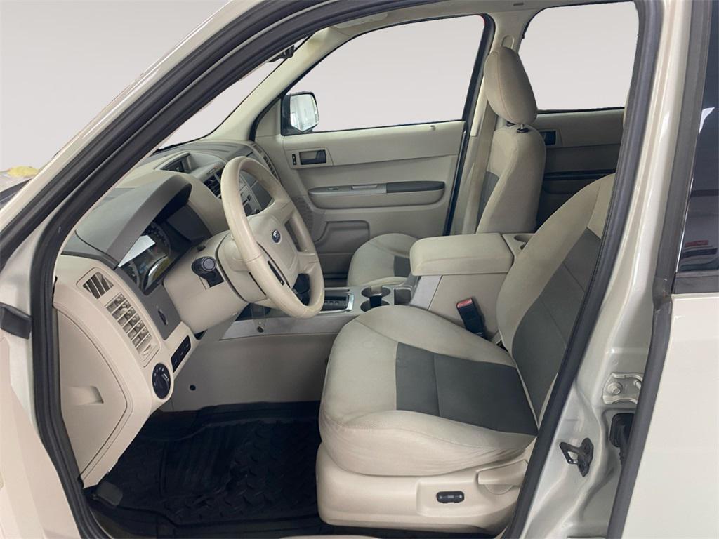 used 2008 Ford Escape car, priced at $5,882