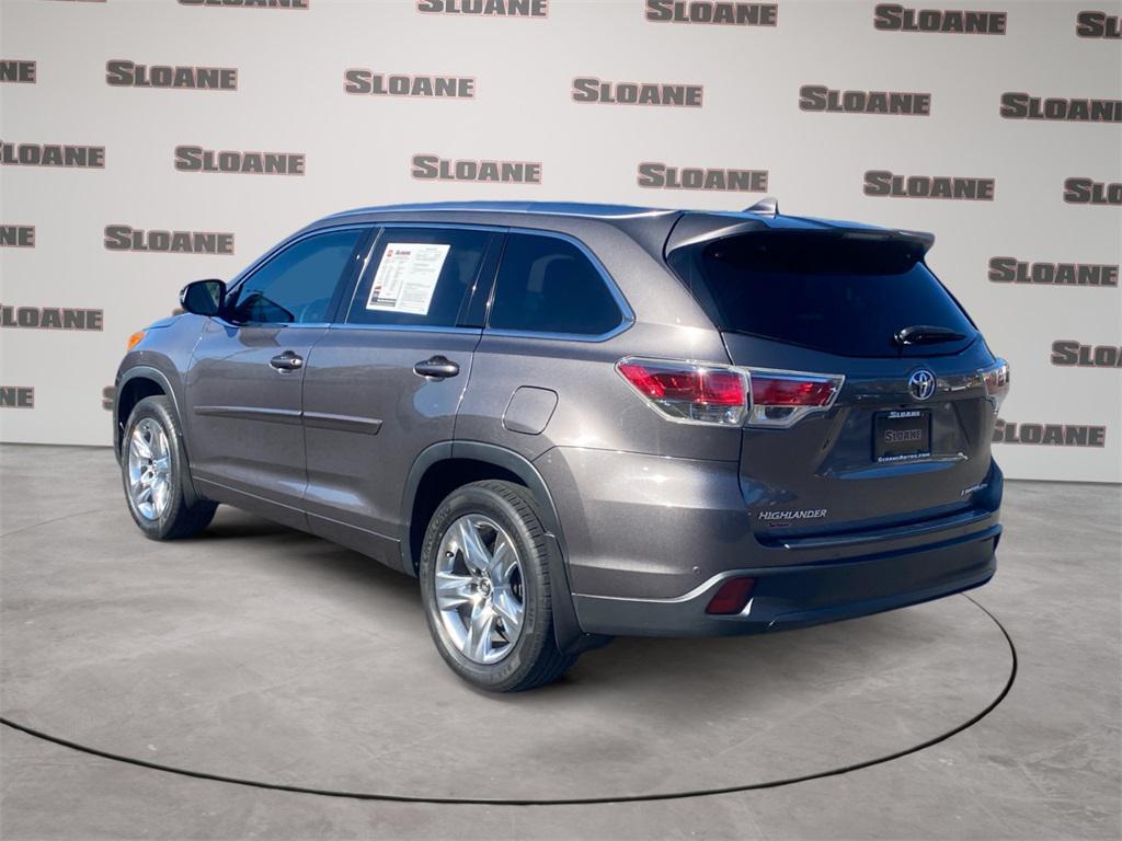 used 2016 Toyota Highlander car, priced at $21,991