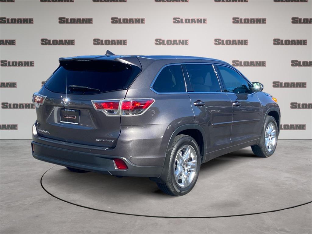 used 2016 Toyota Highlander car, priced at $21,991