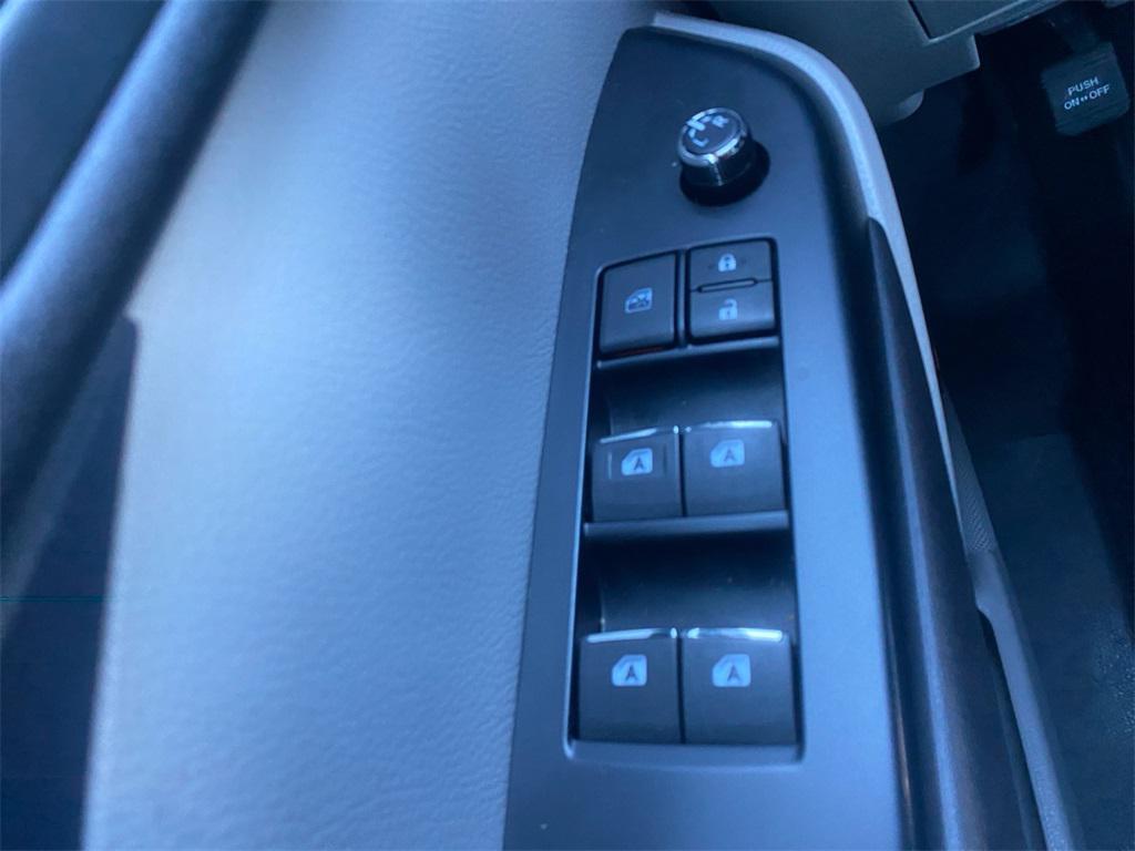 used 2016 Toyota Highlander car, priced at $21,991