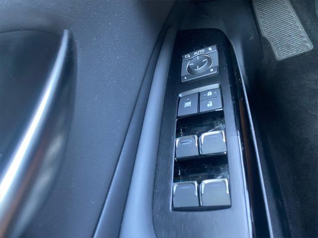 used 2022 Lexus ES 300h car, priced at $39,251