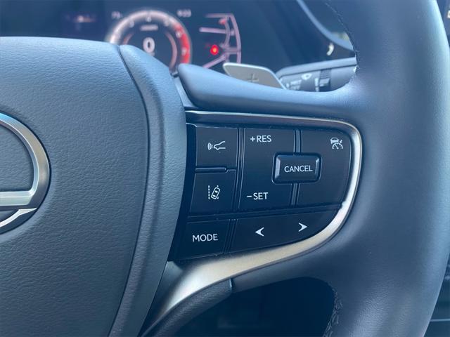 used 2022 Lexus ES 300h car, priced at $39,251