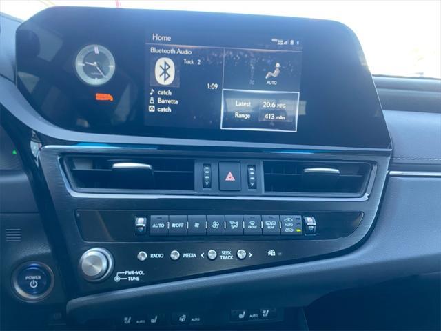 used 2022 Lexus ES 300h car, priced at $39,251