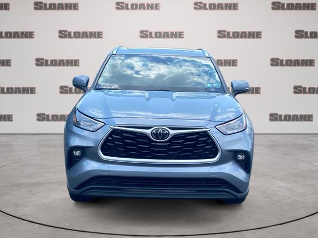 used 2020 Toyota Highlander car, priced at $29,991
