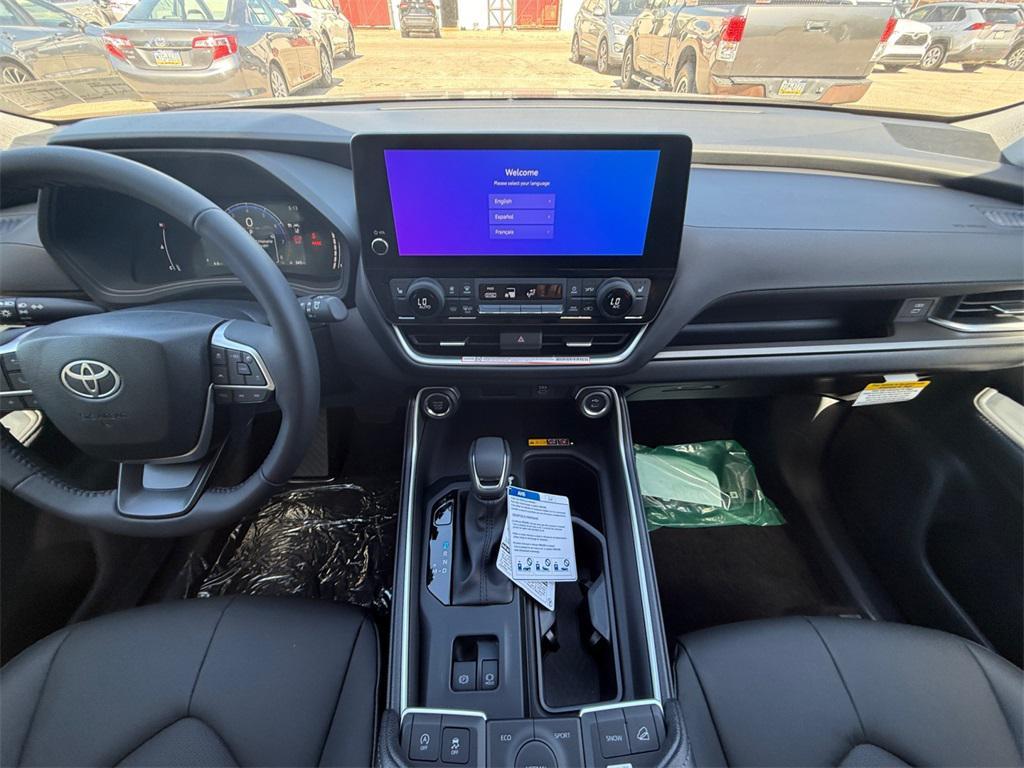 new 2025 Toyota Grand Highlander car, priced at $49,443