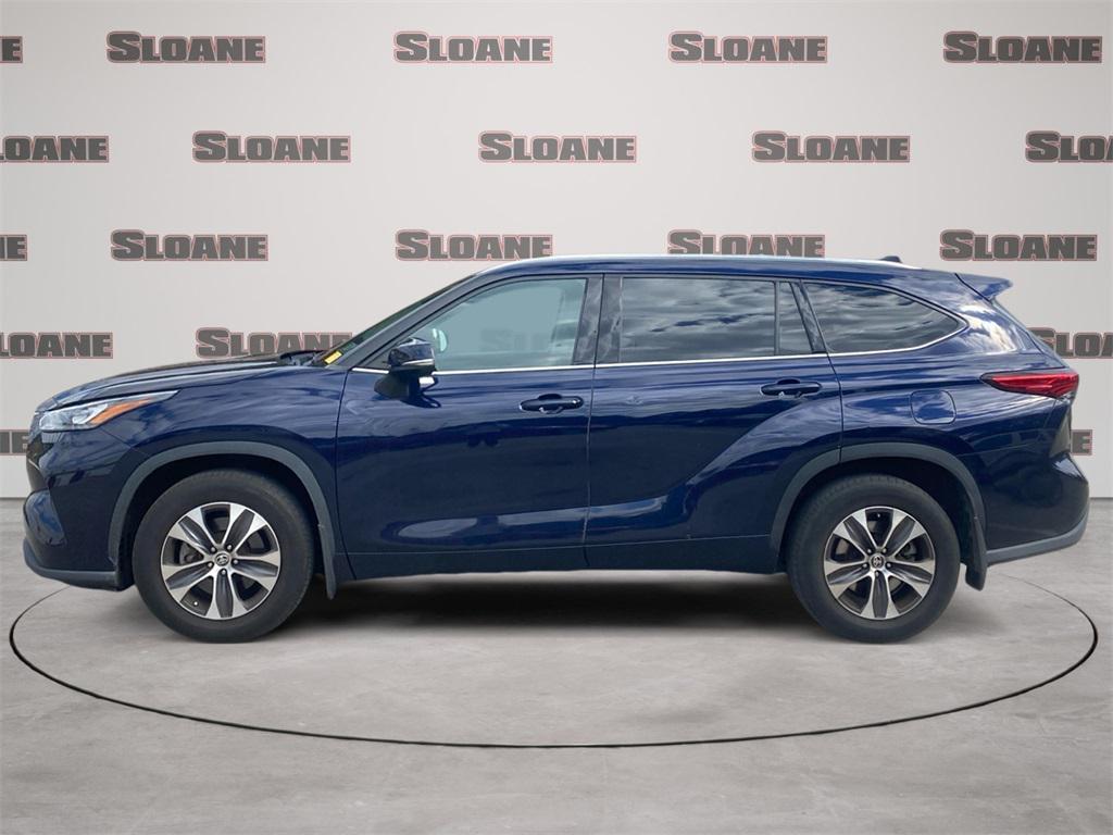 used 2020 Toyota Highlander car, priced at $31,991