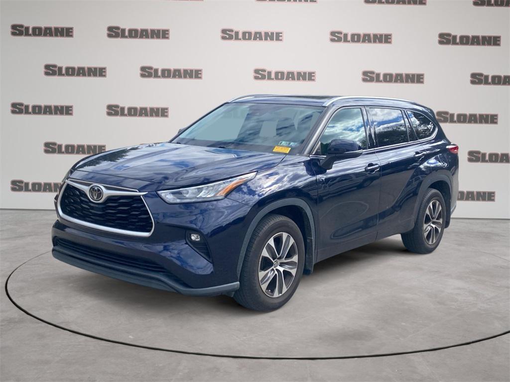 used 2020 Toyota Highlander car, priced at $31,991