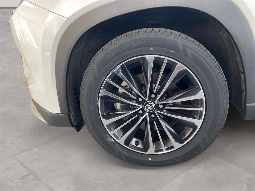 used 2024 Toyota Grand Highlander Hybrid car, priced at $56,445
