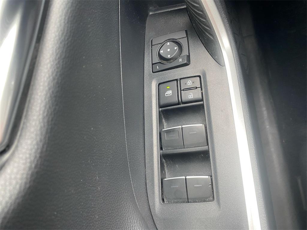used 2022 Toyota RAV4 Hybrid car, priced at $33,552
