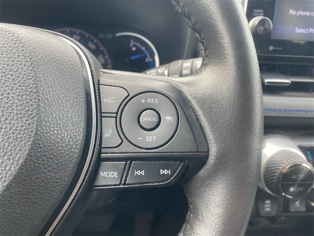 used 2022 Toyota RAV4 Hybrid car, priced at $33,552