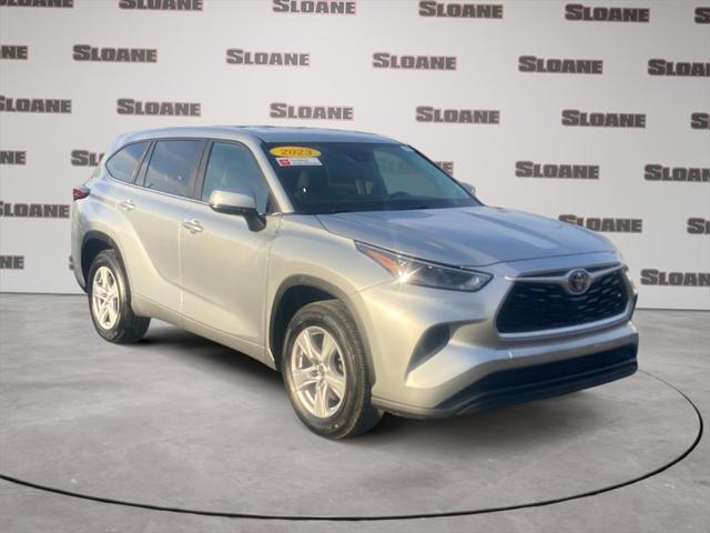 used 2023 Toyota Highlander car, priced at $34,993