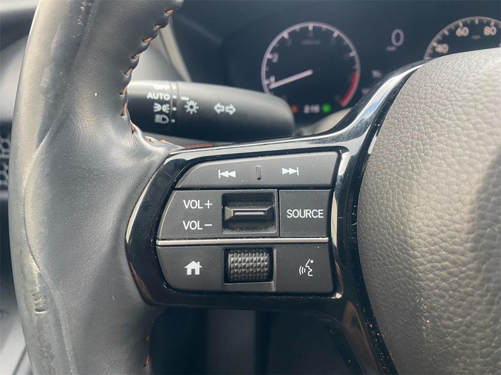 used 2025 Honda HR-V car, priced at $24,993