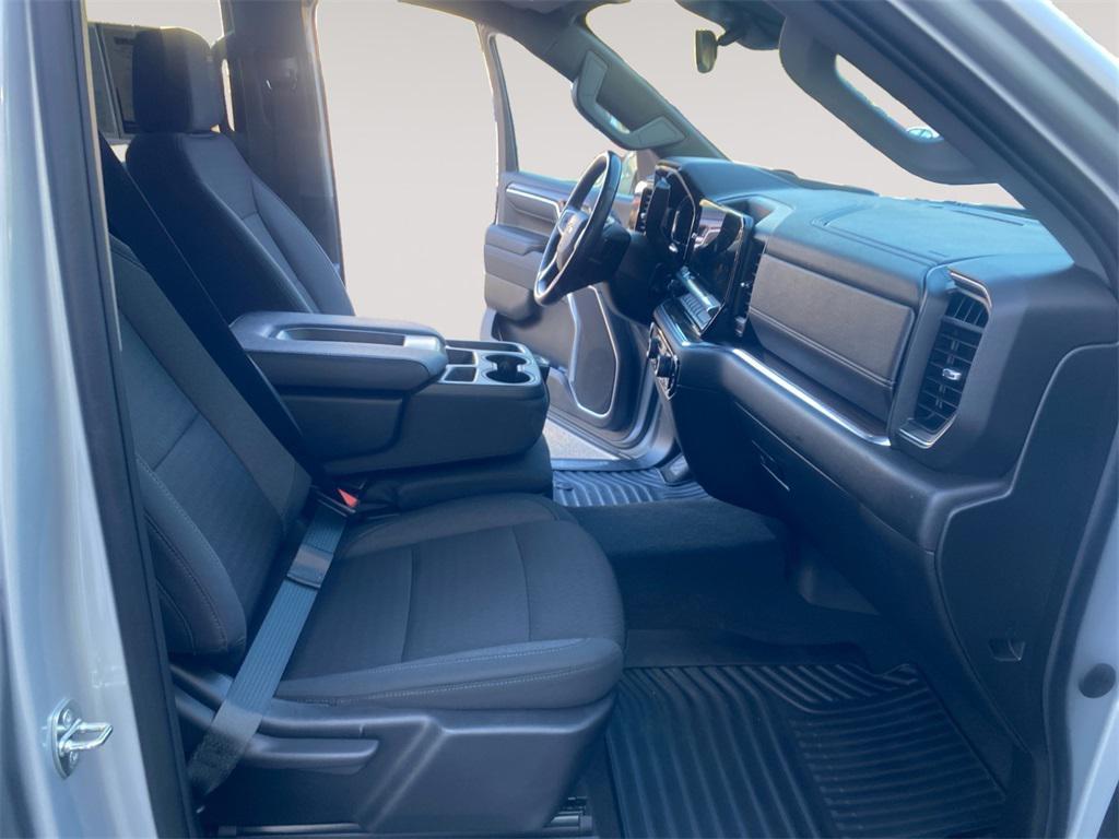 used 2022 Chevrolet Silverado 1500 car, priced at $33,882