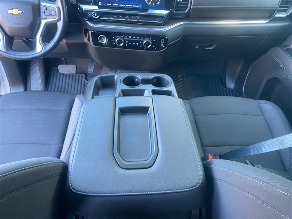 used 2022 Chevrolet Silverado 1500 car, priced at $33,882