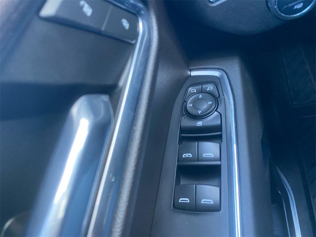 used 2022 Chevrolet Silverado 1500 car, priced at $33,882