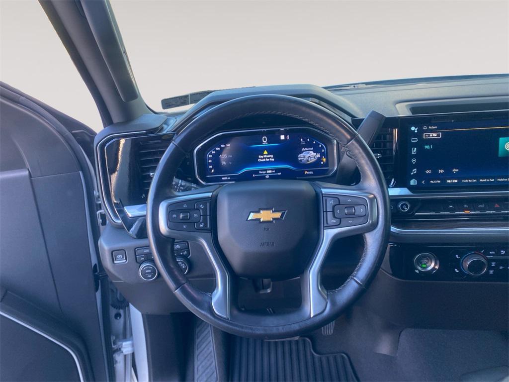 used 2022 Chevrolet Silverado 1500 car, priced at $33,882