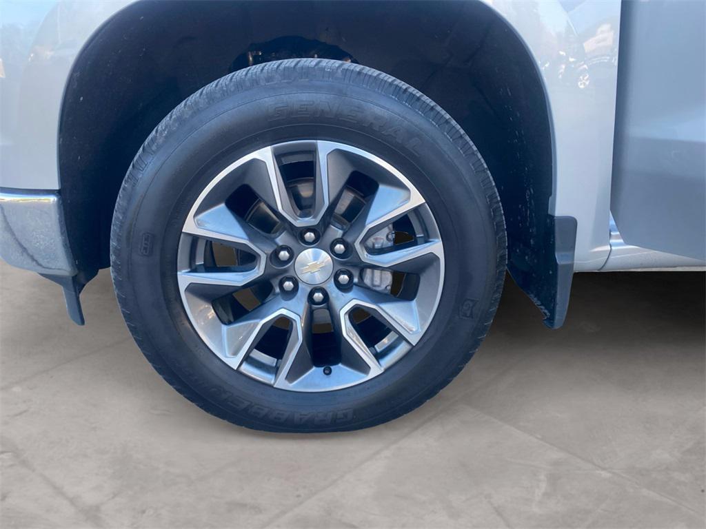 used 2022 Chevrolet Silverado 1500 car, priced at $33,882