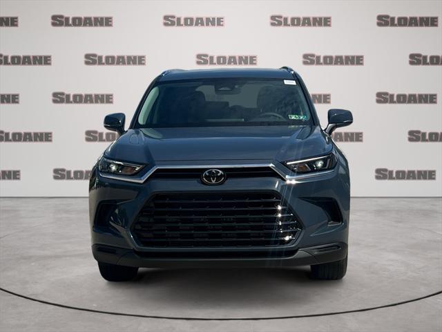 new 2025 Toyota Grand Highlander car, priced at $45,773