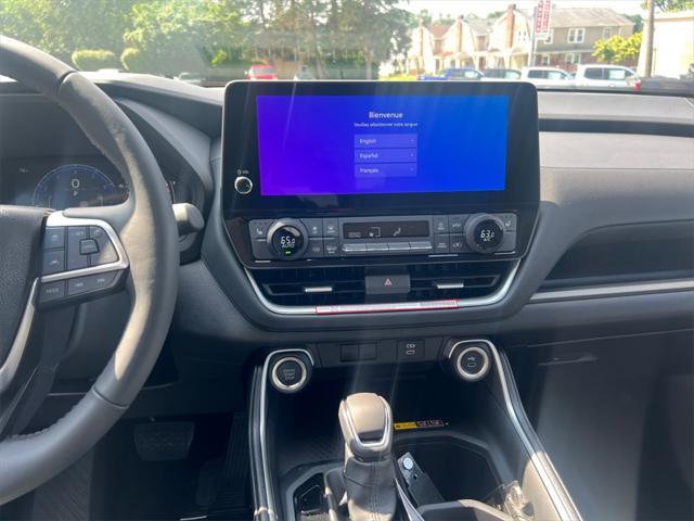 new 2025 Toyota Grand Highlander car, priced at $45,773