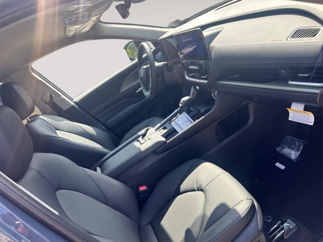 new 2025 Toyota Grand Highlander car, priced at $45,773