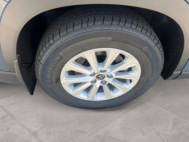 new 2025 Toyota Grand Highlander car, priced at $45,773