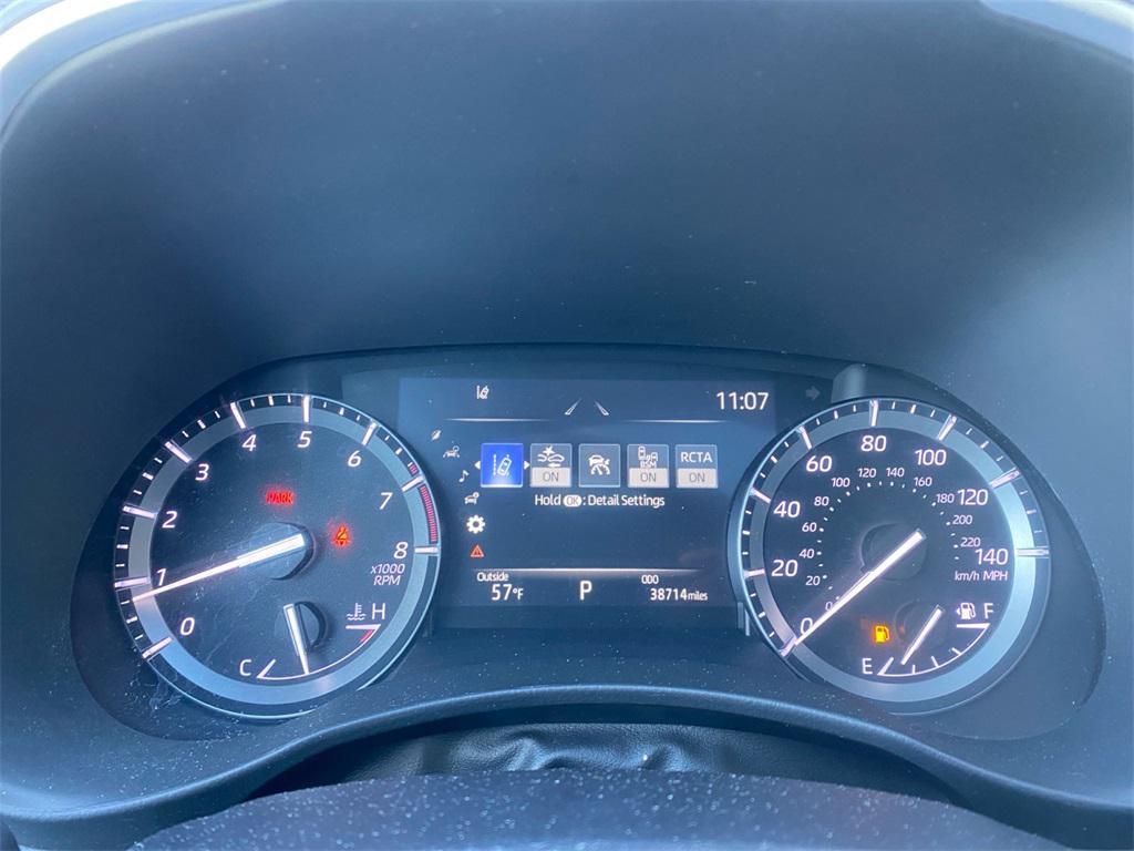 used 2021 Toyota Highlander car, priced at $33,444