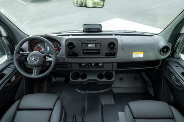 new 2025 Mercedes-Benz Sprinter 2500 car, priced at $63,236