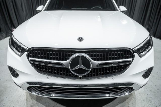 new 2025 Mercedes-Benz GLC 300 car, priced at $53,475