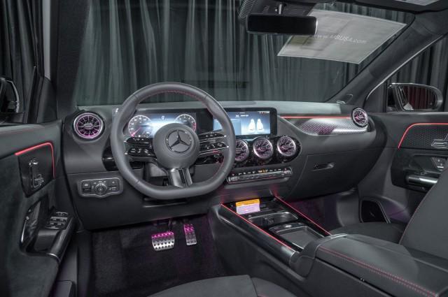 new 2025 Mercedes-Benz GLA 250 car, priced at $51,430