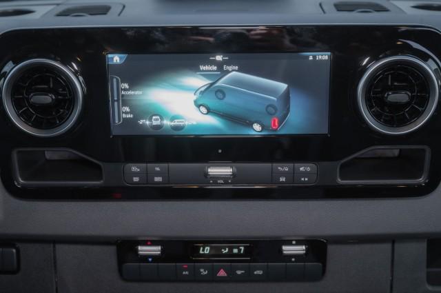 new 2025 Mercedes-Benz Sprinter 2500 car, priced at $79,914