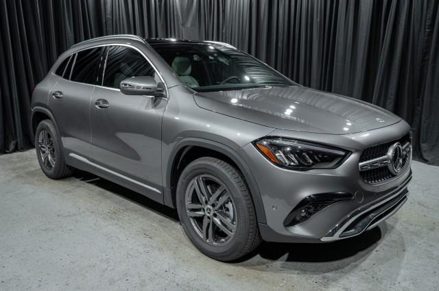 used 2025 Mercedes-Benz GLA 250 car, priced at $44,990