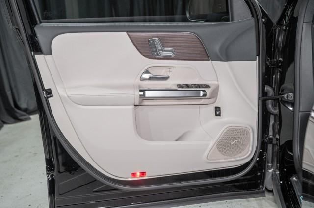 new 2025 Mercedes-Benz EQB 300 car, priced at $61,550