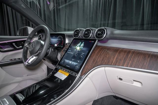 new 2025 Mercedes-Benz GLC 300 car, priced at $51,505