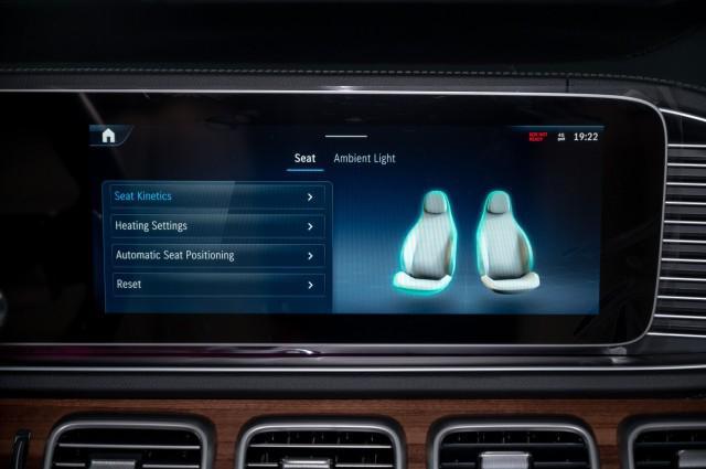 new 2026 Mercedes-Benz GLE 450 car, priced at $87,495