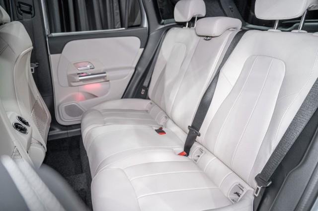 used 2025 Mercedes-Benz GLA 250 car, priced at $35,750