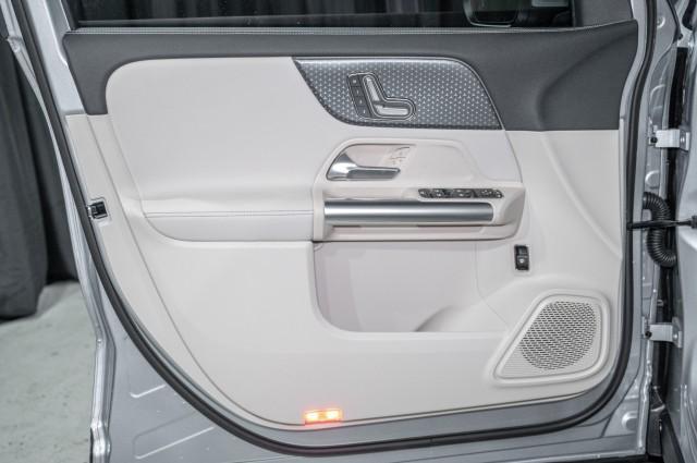 used 2025 Mercedes-Benz GLA 250 car, priced at $35,750