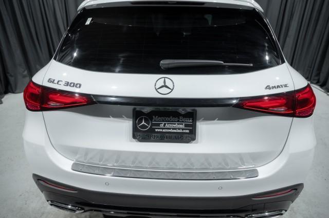 new 2024 Mercedes-Benz GLC 300 car, priced at $66,565